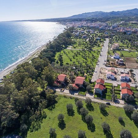 Residence Torretta Beach Crucoli Exterior foto